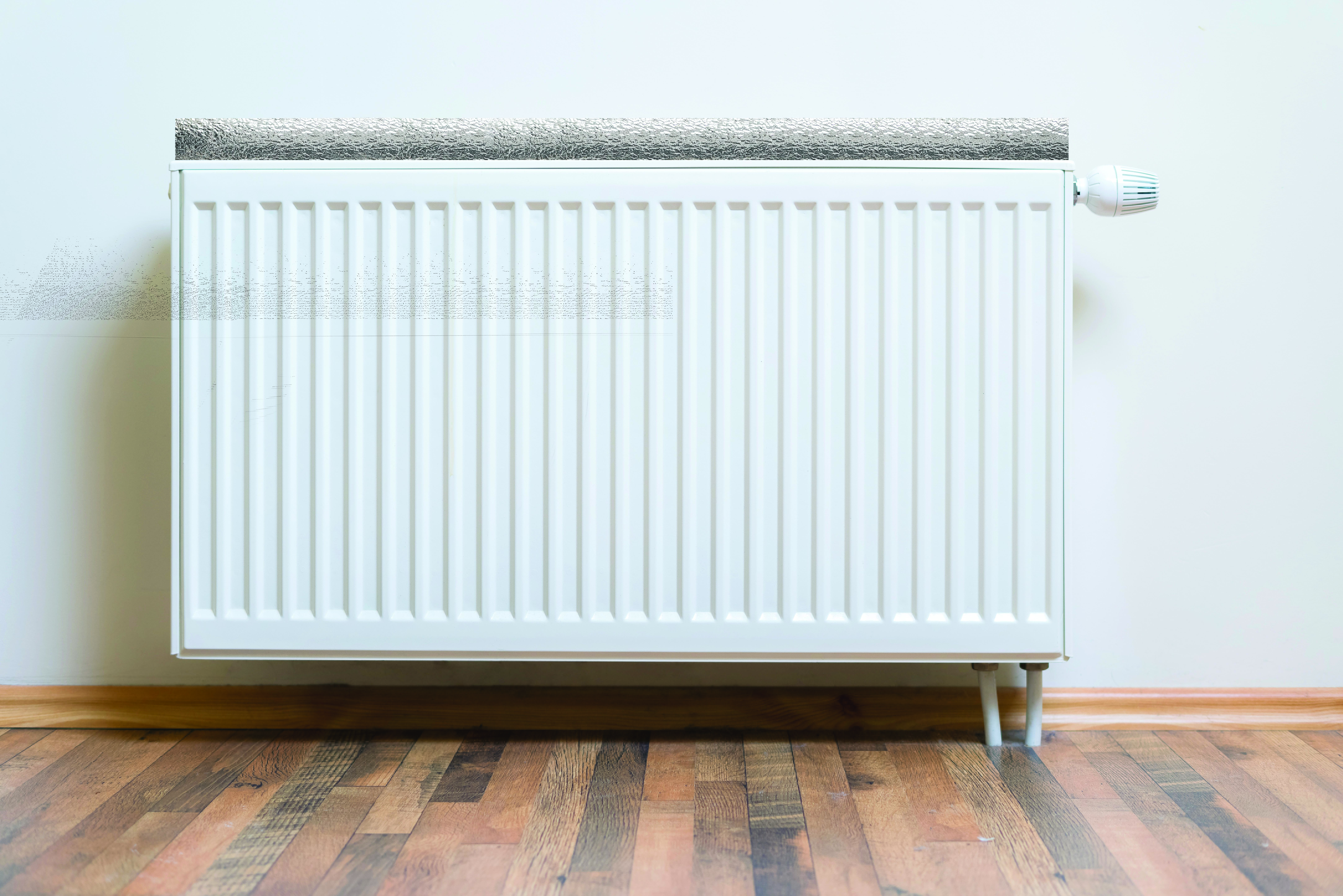 Reflexní fólie za radiátory / Pás MIRELON 2 mm/š. 70 cm/d. 5 m + P